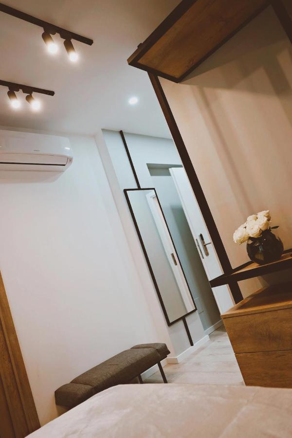 Sol Hotel Shkoder Exterior photo