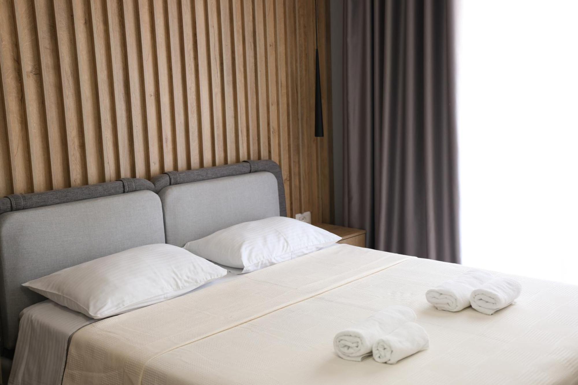 Sol Hotel Shkoder Exterior photo